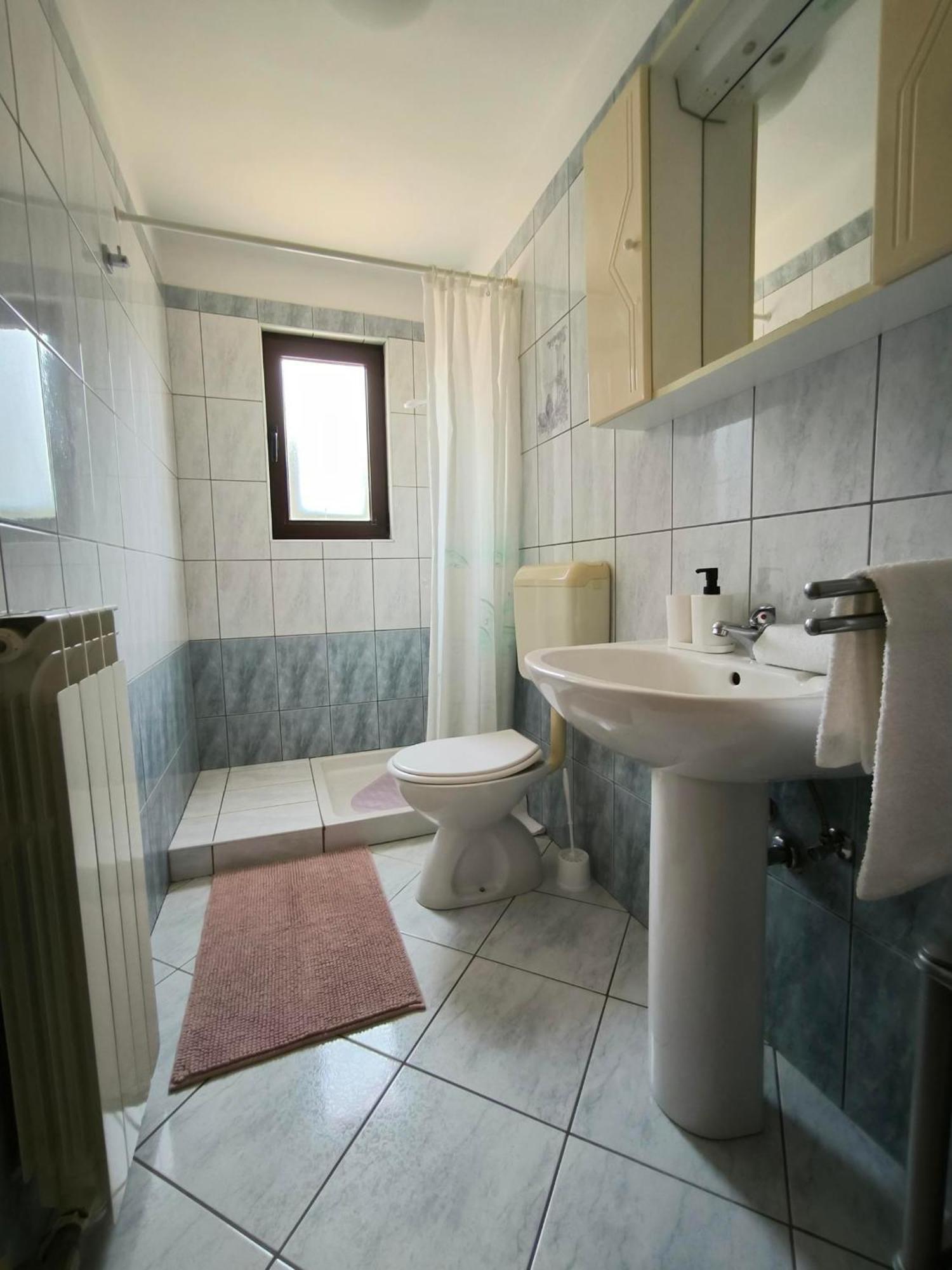 Rooms And Apartment Matika ロヴィニ エクステリア 写真